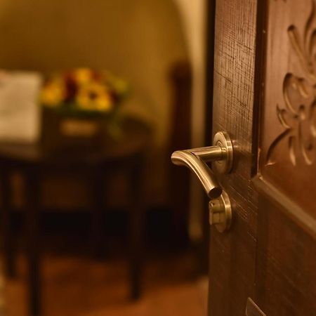 Casa Broadway-A Boutique Hotel Kalkutta Kültér fotó