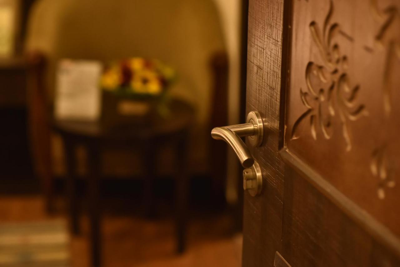 Casa Broadway-A Boutique Hotel Kalkutta Kültér fotó